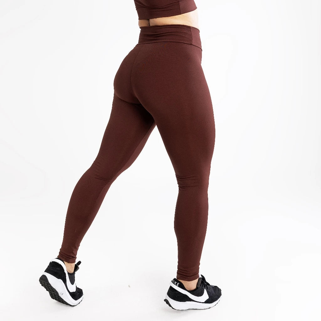 🔥 Legging SculptFit  Marrom – Poliamida Modeladora Zero Transparência